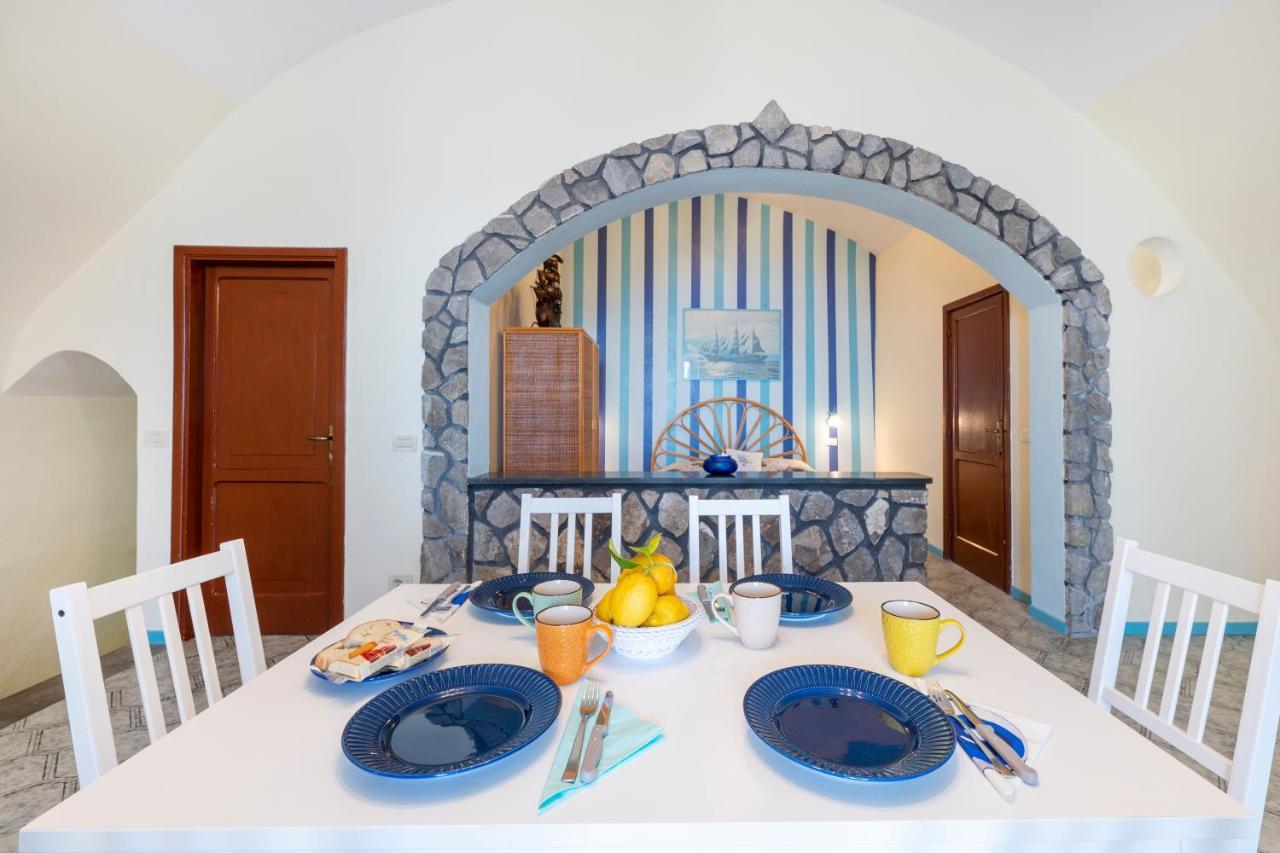 Torre Turbolo Apartments Massa Lubrense Eksteriør billede