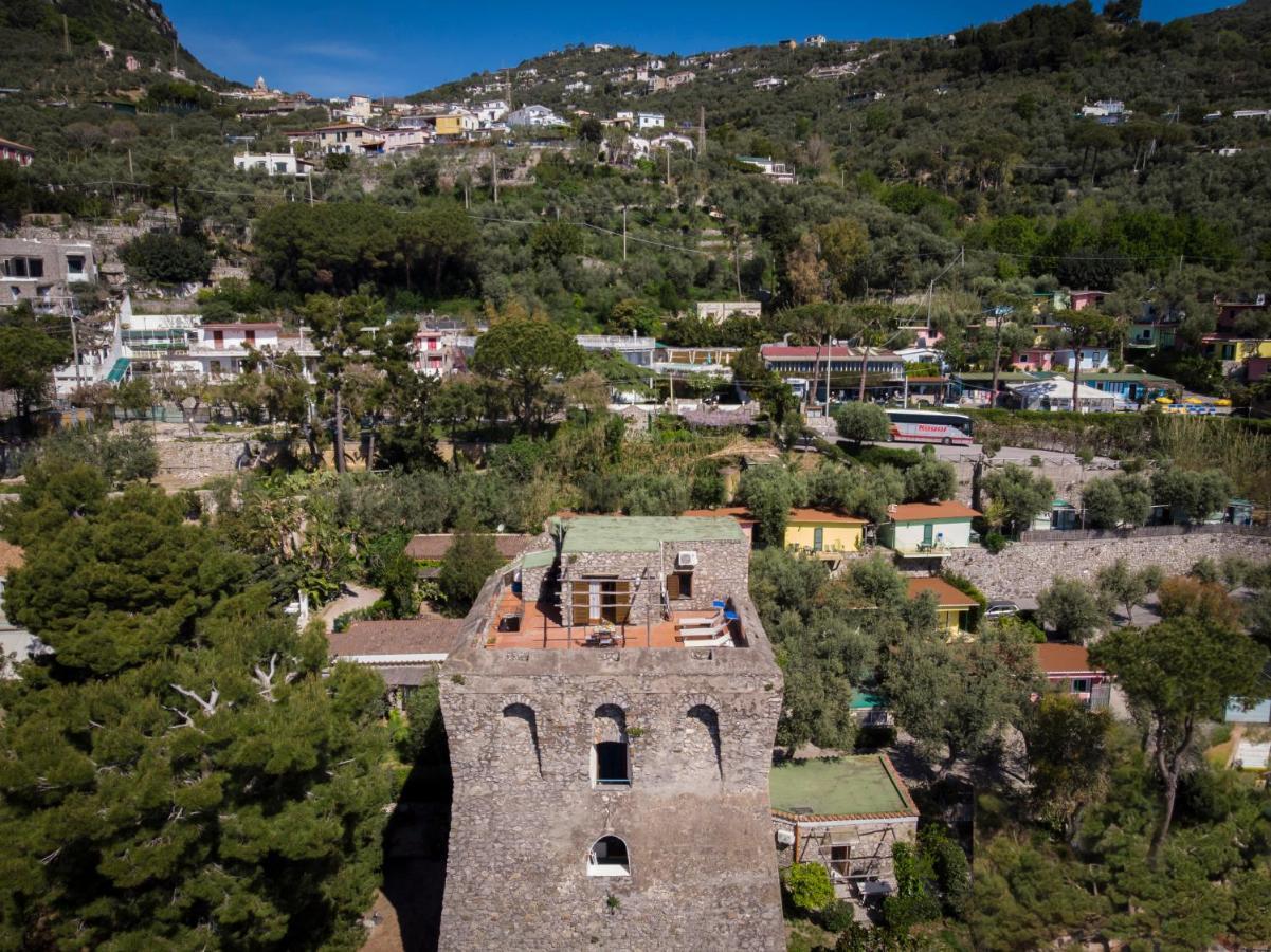 Torre Turbolo Apartments Massa Lubrense Eksteriør billede